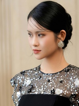 Đầm dự tiệc sang trọng và quý phái bậc nhất mùa hạ là đây