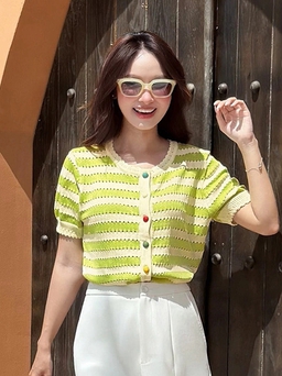 Áo dệt kim là lựa chọn tinh tế cho nàng năng động
