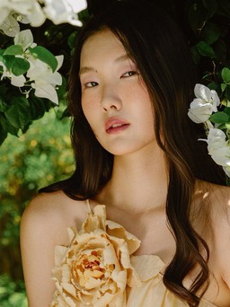 Áo váy voan tơ óng ả, mát nhẹ thu hút trọn ánh nhìn
