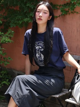 Xinh đẹp, sành điệu mà không sợ nắng với chân váy midi, chân váy maxi