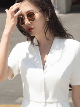Nâng tầm phong thái công sở với áo peplum