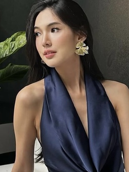 Bí quyết mặc váy lụa để tôn lên vẻ đẹp quý phái