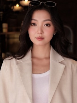 Định nghĩa vẻ đẹp sang chảnh với quần shorts cạp cao và áo blazer