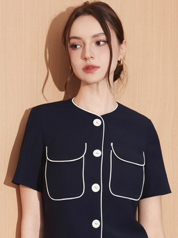 Nâng cấp phong cách mùa thu với bản phối áo và chân váy dài