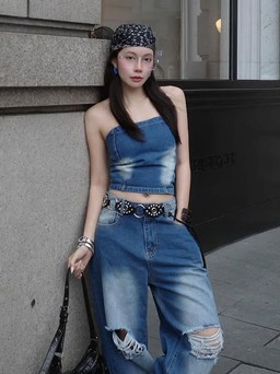 Áo ống, 'vũ khí' giúp nàng khoe trọn đường cong