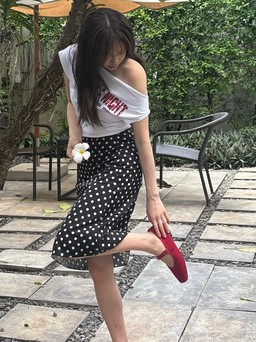 Suzy và Lisa (BlackPink) cùng mê mẩn một kiểu giày này, bạn đã sở hữu chưa?