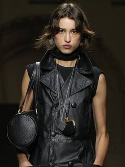 Khác biệt mới mẻ bất ngờ với các thiết kế áo da mùa thời trang 2026