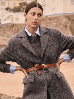 Blazer thắt eo vừa thanh lịch, tinh tế vừa tạo vẻ ngoài chuyên nghiệp