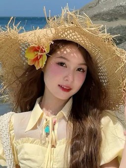 Kiêu kỳ cho ngày nắng với mũ rộng vành