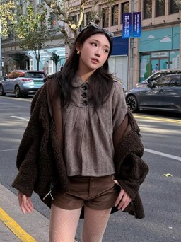 Dạo phố đầy phá cách với quần shorts cùng áo khoác