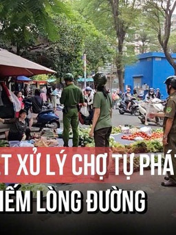 Quyết liệt xử lý lấn chiếm lòng đường, vỉa hè: Đã nhắc nhở trước một tuần