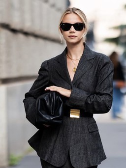 Váy cocktail, quần tây, giày cao gót... sự dung hòa giữa ban ngày và tiệc tối