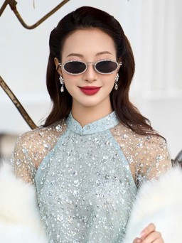 Xuân về, áo dài cách tân gợi mở vẻ đẹp tươi mới