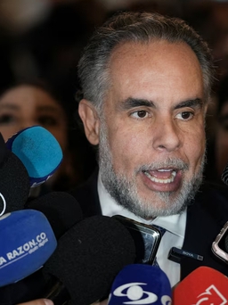 Giữa sức ép từ ông Trump, Colombia phát đi thông điệp mới