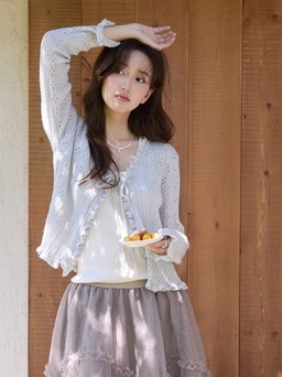 Áo cardigan tạo nét duyên dáng cho ngày se lạnh