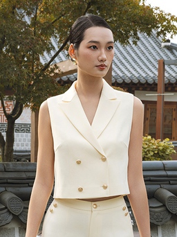 Khí chất phụ nữ hiện đại tỏa sáng từ phong cách soft power