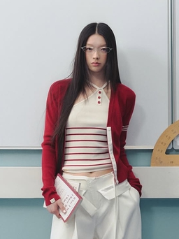 Diện áo cardigan theo phong cách tối giản ‘sang, xịn, mịn’ cho những ngày đầu năm