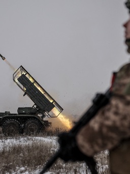 Chiến sự Ukraine ngày 1.461: Ukraine giành lại 400 km vuông, tấn công đất Nga dồn dập?