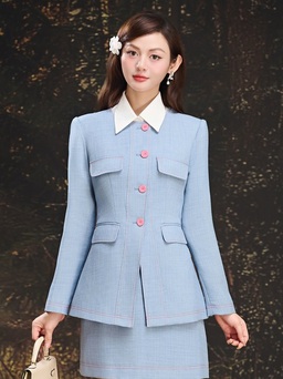 Chân váy ngắn và sức hút vượt thời gian