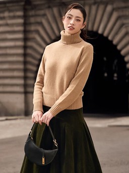 Chân váy dài trở lại, tạo luồng gió mới cho thời trang công sở