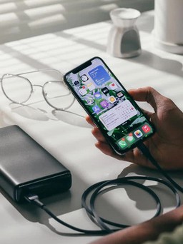 Sai lầm phổ biến khi dùng sạc dự phòng có thể âm thầm làm hại pin