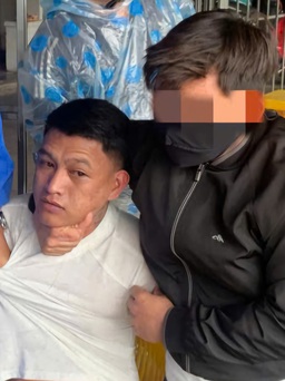 Bắt kẻ siết cổ, cướp bông tai của một phụ nữ cắt rau ngoài đồng