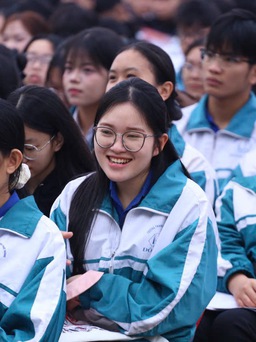 Việt Nam đạt kỷ lục đón khách quốc tế: Cơ hội nào cho người học du lịch?