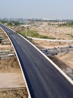 Thảm nhựa cầu cạn vượt quốc lộ 13 và cầu Bình Gởi đường Vành đai 3 TP.HCM