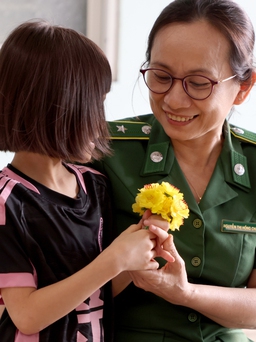 Từ điều tra 'Tội ác trong một mái ấm': Vẽ lại tuổi thơ sau giông bão