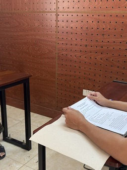 Khởi tố bị can mạo danh công an, lừa đảo chiếm đoạt tài sản