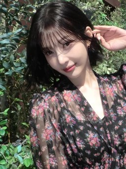 Họa tiết hoa điểm xuyết phong cách hè rực rỡ