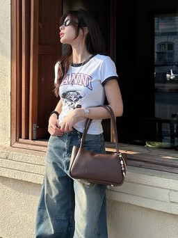 Trang phục dạo phố cá tính không thể thiếu áo baby tee