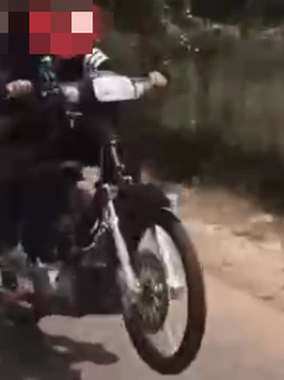 Xử lý thanh niên bốc đầu xe máy rồi đăng clip lên mạng xã hội