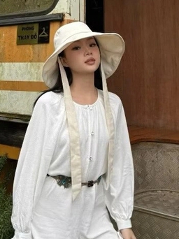 Chút tinh nghịch xuống phố với mũ vành tròn