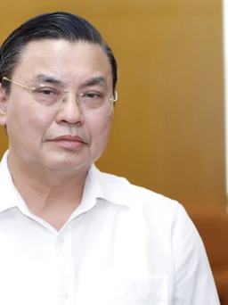 Cựu Cục trưởng Cục Môi trường Hoàng Văn Thức bị khởi tố 2 tội danh