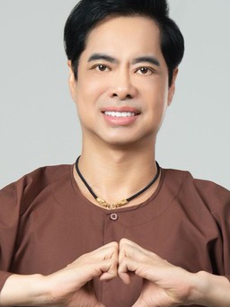 Ngọc Sơn bật khóc khi nhắc lại câu chuyện phía sau bài hát 'Tình cha'