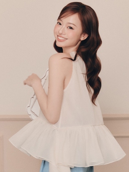 Mẫu áo mùa hè thoáng mát để nàng thỏa sức làm mới diện mạo hằng ngày