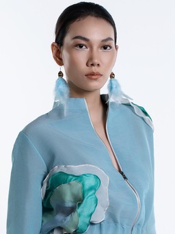 Chọn màu trang phục: Nhẹ nhàng nhưng vẫn nổi bật cho bản phối thường ngày