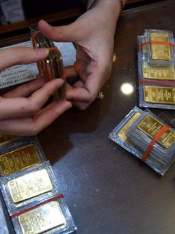 Giá vàng hôm nay 9.4.2026: Giảm sốc khiến người mua lỗ gần 10 triệu sau một đêm