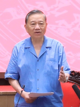 'Cán bộ làm không đạt yêu cầu thì phải kịp thời điều chỉnh, thay thế’