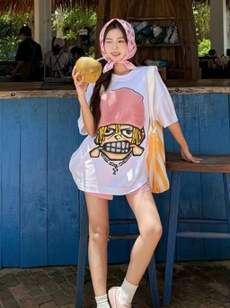 Khoe chân thon cùng mốt giấu quần năng động ngày hè