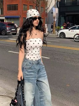 Mặc đẹp không khó nhờ phụ kiện họa tiết chấm bi kinh điển