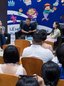 Để sách tranh 'sống' trong tuổi thơ chứ không chỉ là vật trang trí đóng bụi