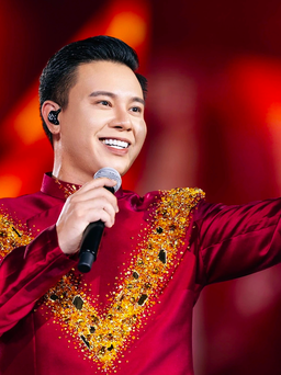 Ca sĩ gây sốt ở đại lễ A50 tham gia 'Anh trai vượt ngàn chông gai'