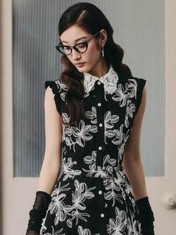 Đầm dáng dài hoàn hảo cho tiết trời mùa chớm thu
