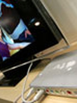 Apple hợp tác với Sharp cho sản phẩm iTV