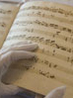Trình diễn bản nhạc mới tìm thấy của Mozart