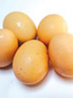 Ăn trứng cải thiện thị lực