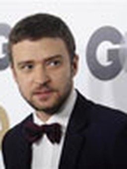 Justin Timberlake “đánh bại” David Bowie