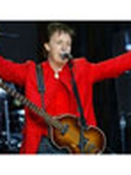 Paul McCartney hát ca khúc "mới" của The Beatles